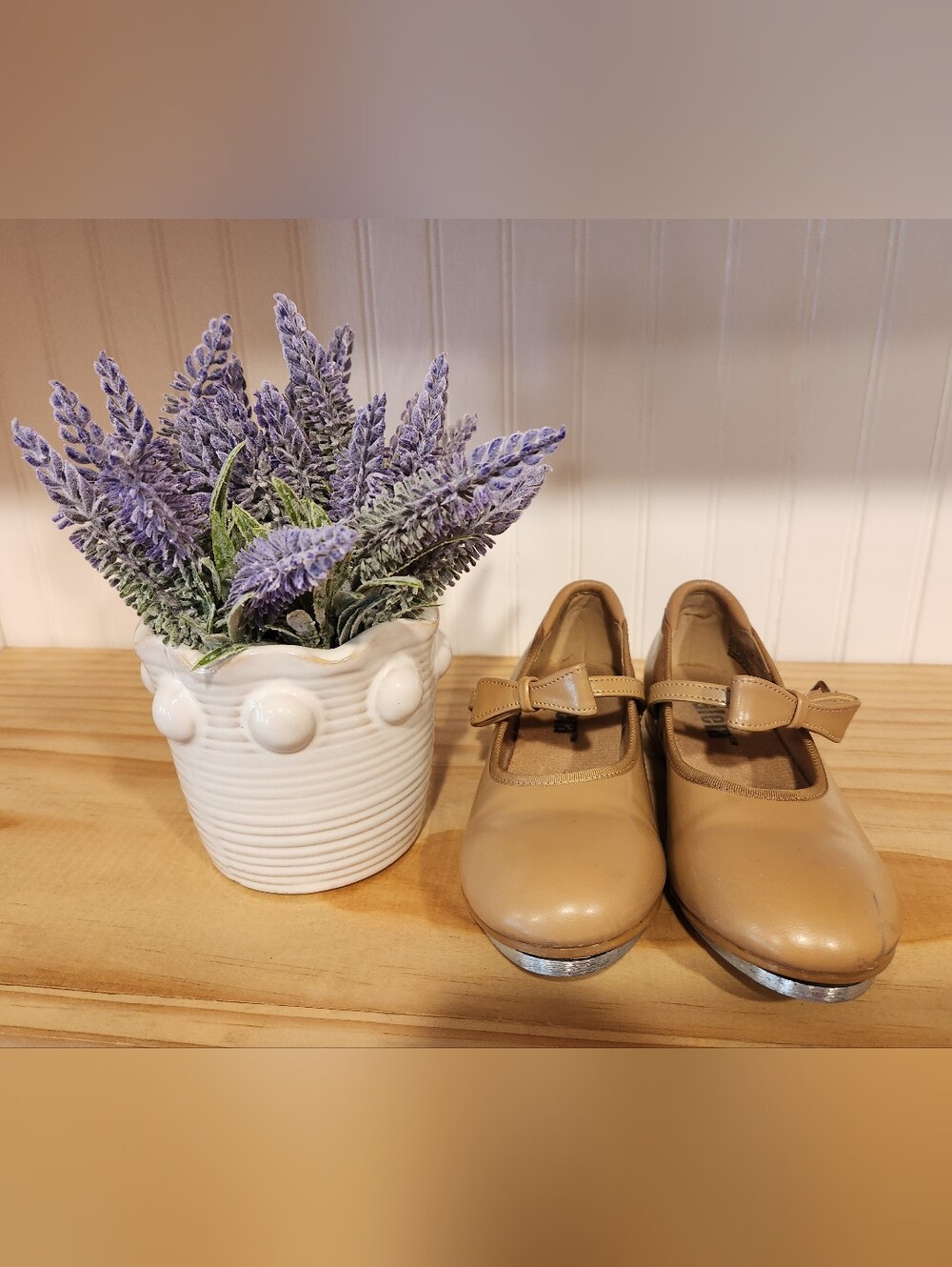 Girls Tan TAP Mary Jane Shoes with Bow Little Girl Size 2